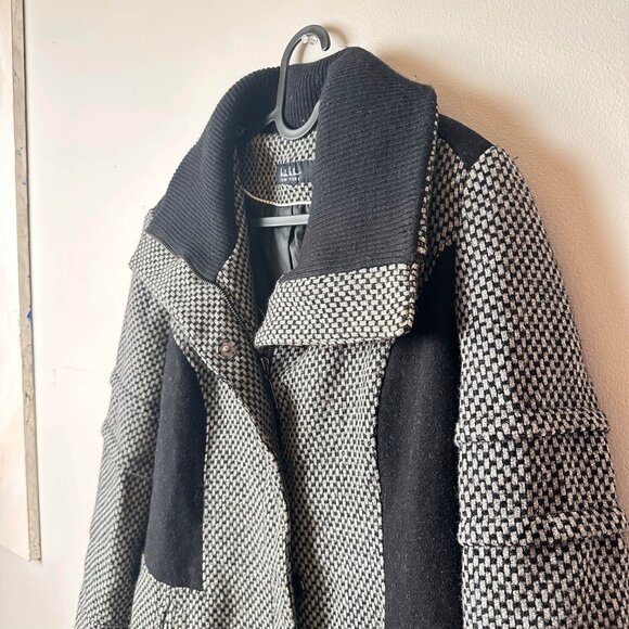 Nicole Miller Wool Coat, Size 10 - Picture 2 of 3